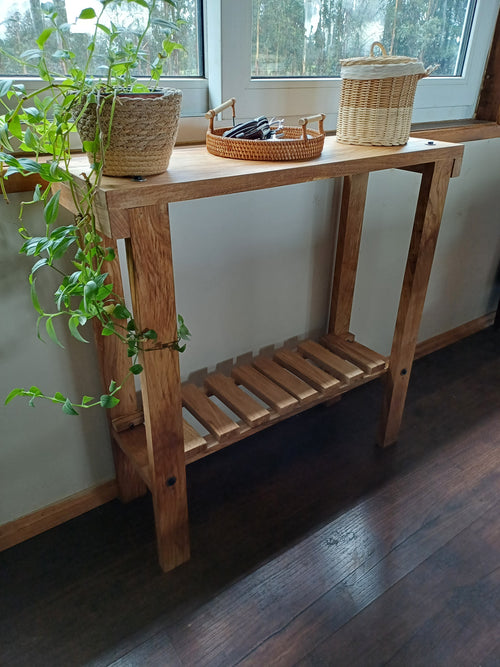 Mesa Arrimo Rústico Moderno – Roble Europeo con Detalles de Hierro - Fabricación chilena.
