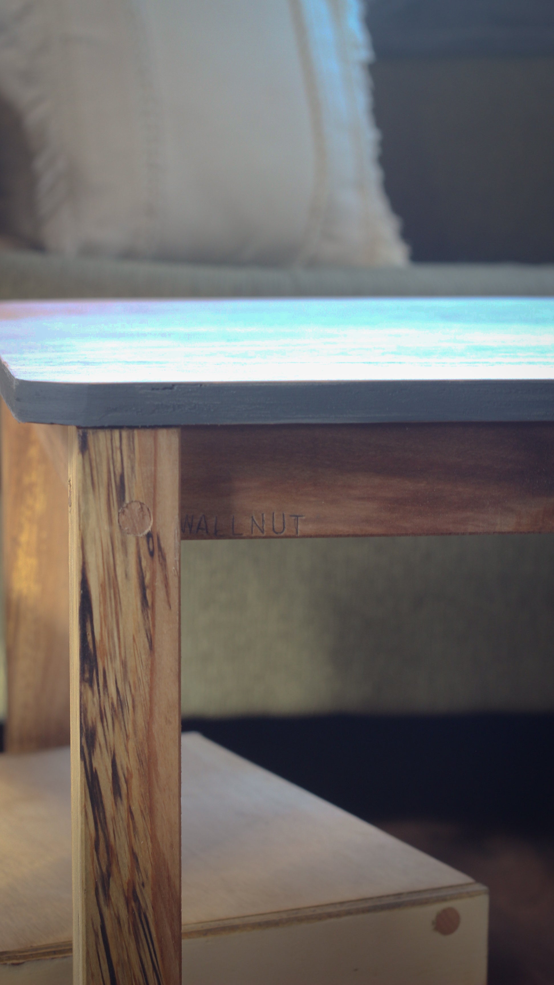 Mesa Montessori + 2 Sillas  - Madera Nativa y Plywood. - Hecho en Chile